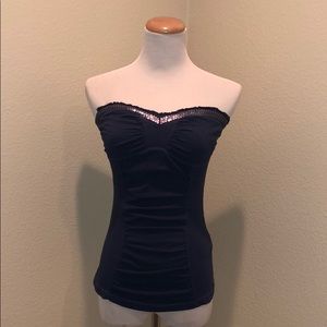 🔥3/$5 Tube Tops!🔥